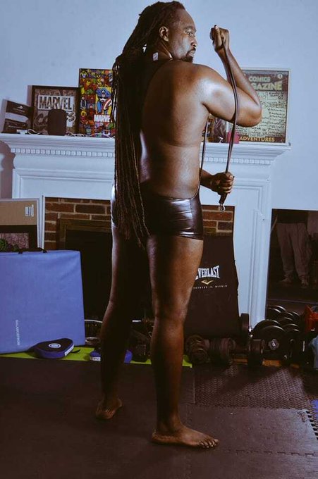 Got bands on stretch. Wrestling outfit. Shots by D  #wrestling #6foot7 #black #dreads https://t.co/WZD1RSnRqW<a href="/tag/black"class="tags"><span>#black</span></a><a href="/tag/wrestling"class="tags"><span>#wrestling</span></a><a href="/tag/dreads"class="tags"><span>#dreads</span></a><a href="/tag/6foot7"class="tags"><span>#6foot7</span></a>