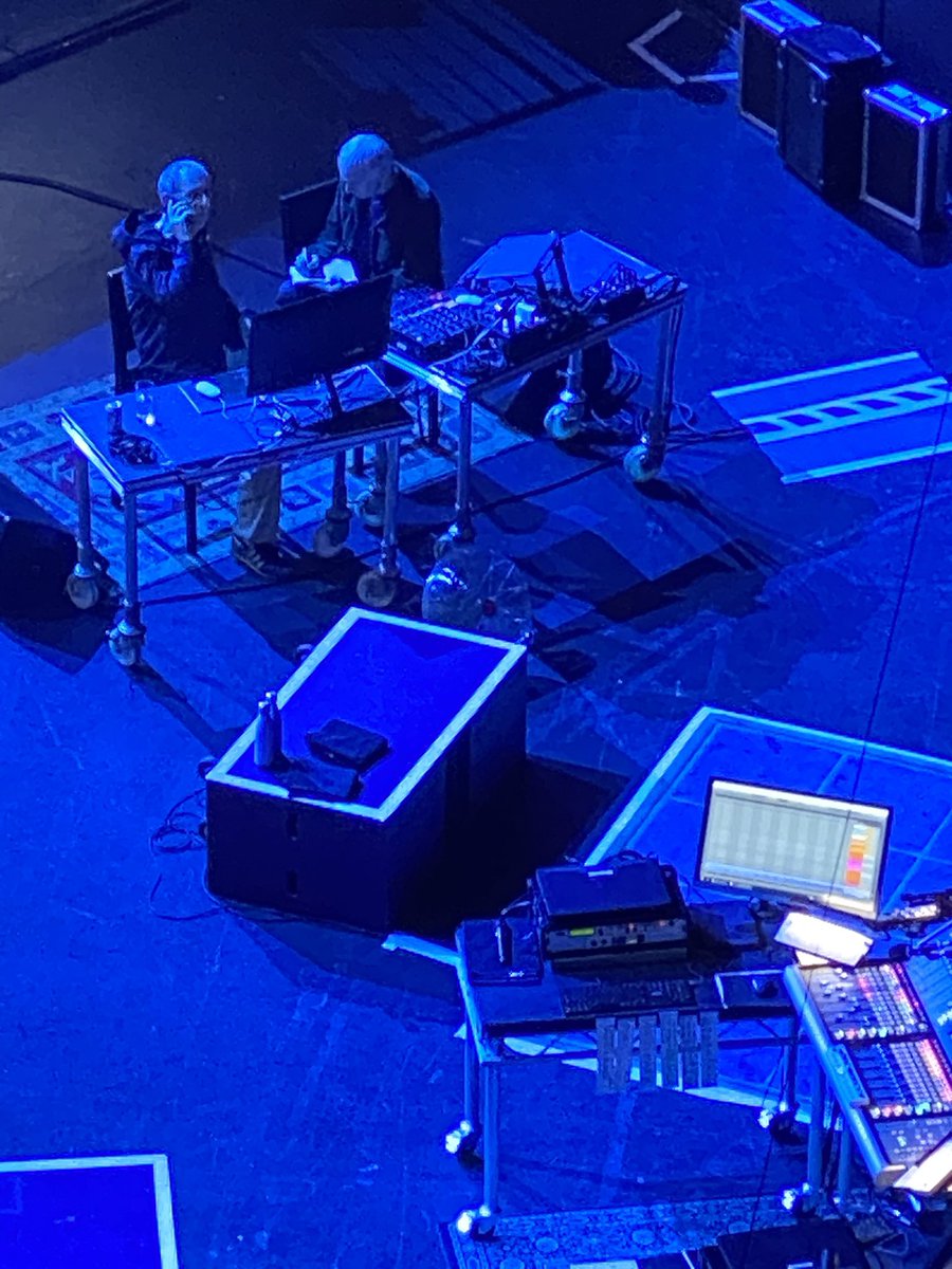 20mins to go and these guys are still so cool, just casually going though the set for tonight! @underworldlive #TeenageCancerGigs
