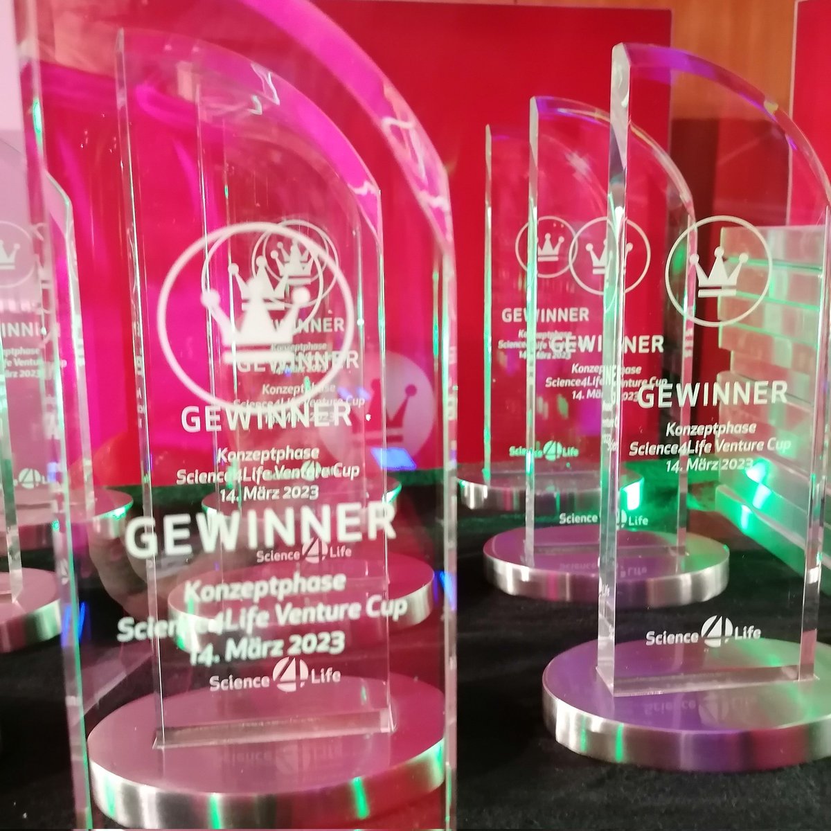 marion_kuchenny's tweet photo. Gute Leute. Gute Ideen.
Konzepte für die Zukunft.

#startups #science4life #award #Berlin https://t.co/GOD4mZ5NfX