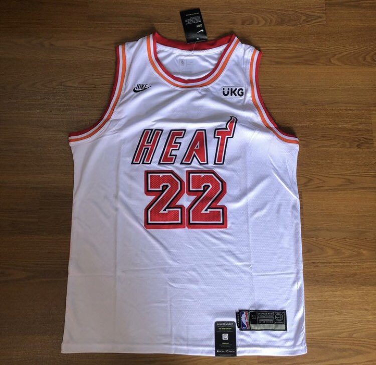 sphere_shop's tweet photo. Maillot de Miami Heats Jimmy Butler #NBA76 
Disponible sur votre Boutique @sphere_shop 
ℹ️High quality right time 
#maillot #nba  #Butler #heats #miamiheats https://t.co/877ih0DW5k