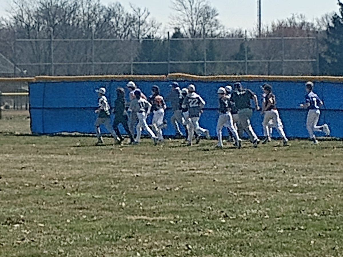 PSD_NorthMS's tweet photo. We may not be in Clearwater, but today was a beautiful day for baseball at Deep Run! What a way to kick off the first day of spring! @PennridgeSD now has middle School baseball!!
#PennridgeProud https://t.co/m6hjTbPSVR
