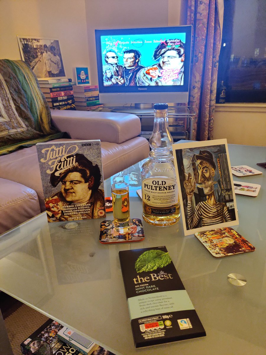 Friday nights in are Scottish nights in 🏴󠁧󠁢󠁳󠁣󠁴󠁿 📺 🥃

Watched #TuttiFrutti for the first time ever on Friday there with a dram n loved it 😍

Got the DVDs as a pressie. Don't know why I never fancied it back in the day - mad!

#JohnPatrickByrne #EmmaThompson #RobbieColtrane