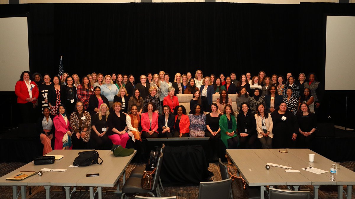 ABAPresident's tweet image. It seemed there are more women bar assn presidents-elect this year than usual, so I asked for a group photo at the ABA's Bar Leadership Institute. We needed a wide-angle lens! Thanks to all for making #BLI23 a success on this #WomensHistoryMonth! @ABAWomen @ABABarServices