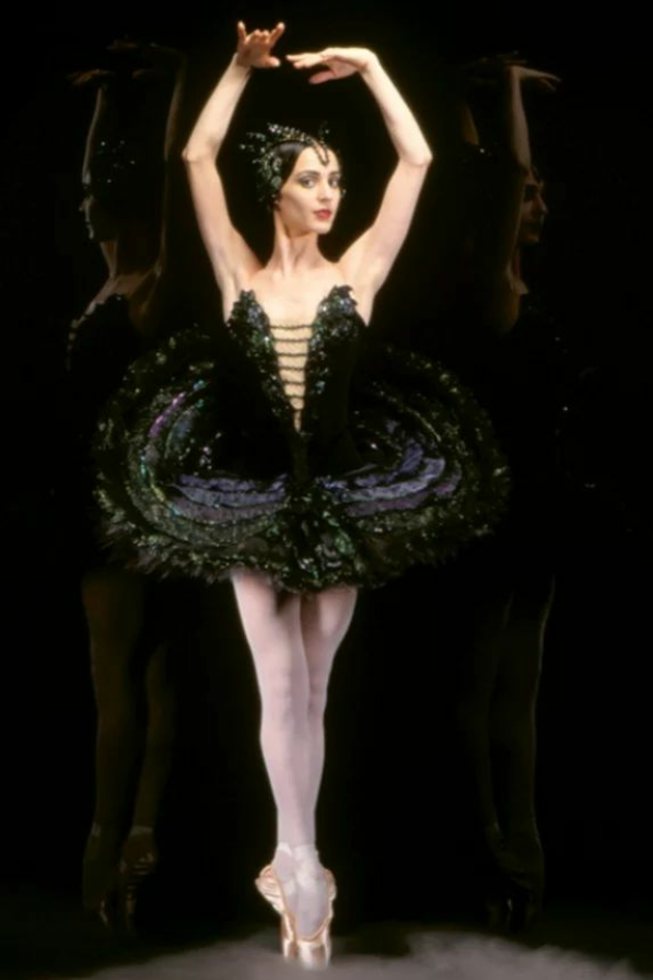 Greta Hodgkinson as Odile, 1998. <a href="/GretaHodgkinson/">Greta Hodgkinson</a>