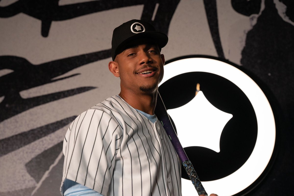 JRODshow44's tweet image. It’s official! Proud to announce I’m an ambassador for @SorareMLB, the next-level fantasy game in which you can become your own team owner and GM

Sign up and play Sorare with me:  go.Sorare.com/tryjj