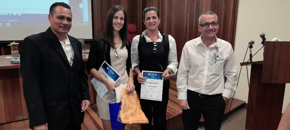 Participar en las urnas es un derecho soberano y digno; es una conducta civica que nos distingue #YoVotoPorTodos #MejorEsPosible