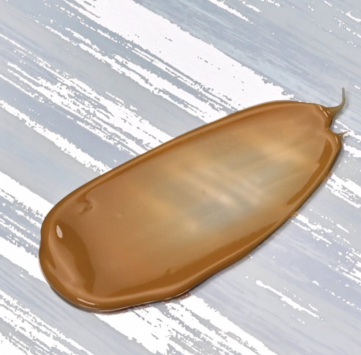 NEW! Encore by MRI is CC Crème formulated with high amounts of DHA, natural &amp; cosmetic bronzers 💜
✨☀️ Encore is what you have been waiting for! This bronzing lotion will give you just got back from a tropical vacation color, with a flawless airbrushed glow. ✨