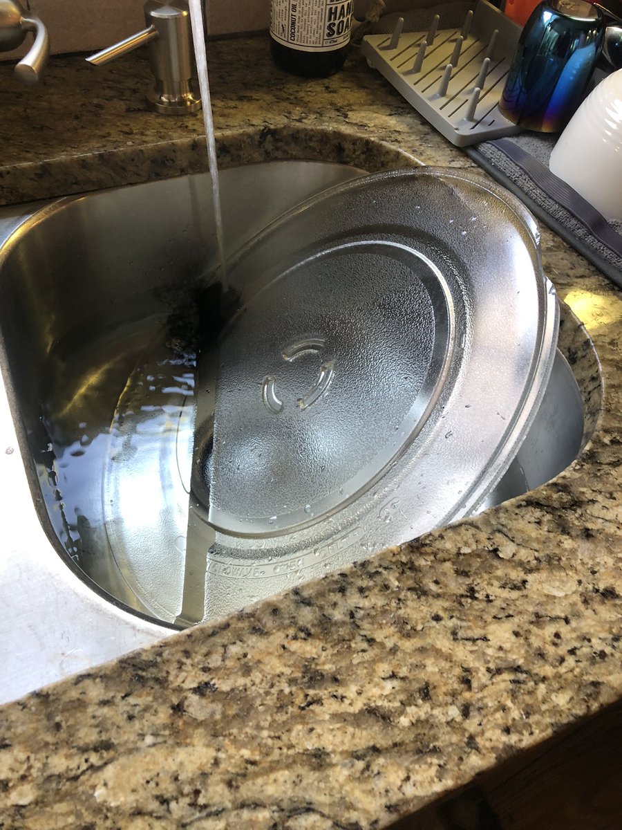 EKing719's tweet photo. Hoping #science works in my favor today. Filling sink w cold water. Someone (nope, not me) got microwave tray stuck. It won’t budge. https://t.co/dEvX0rialp