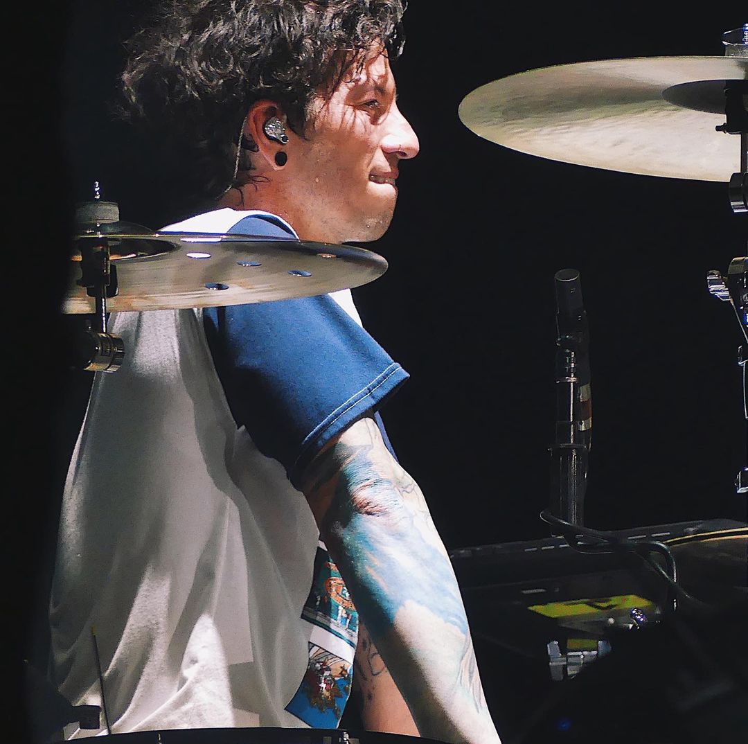 TOPUPDATERS's tweet image. .@joshuadun at the Lollapalooza Chile last night #LollaCL2023 

via frankiedrew on Instagram