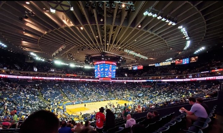 RawnBurgundy's tweet photo. @doubledworth @klaylmao RIP #Roaracle https://t.co/Xg9egxvJJx