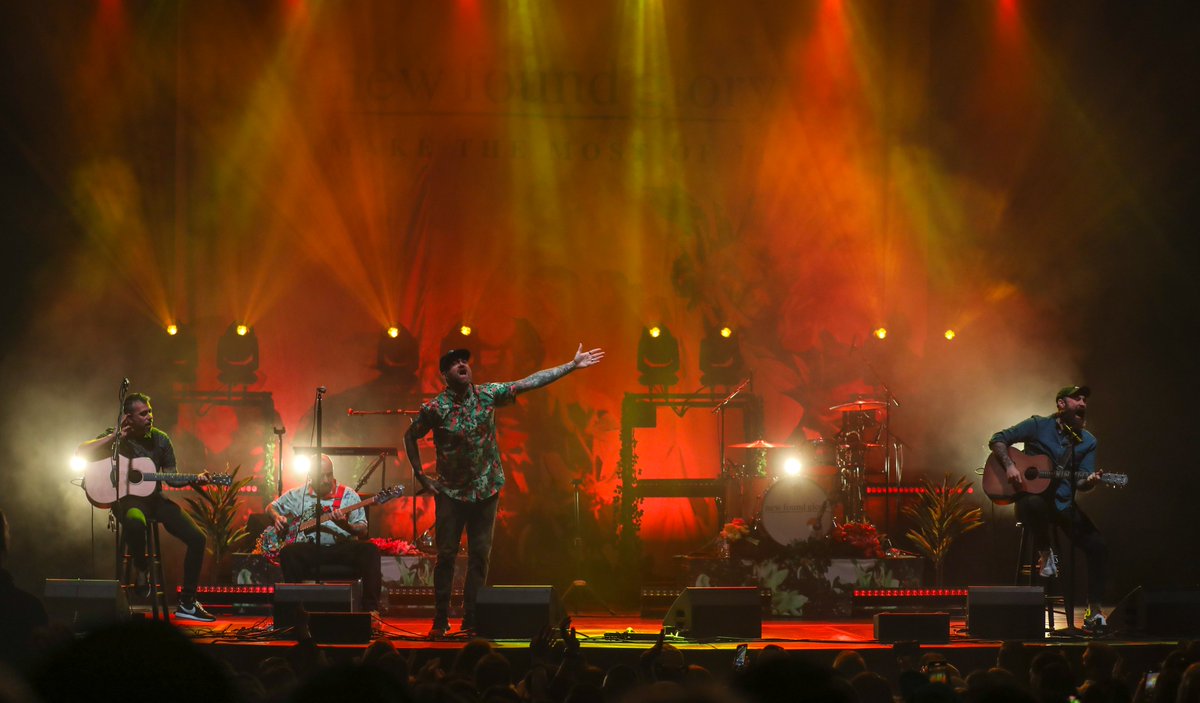 AsburyParkVibes's tweet image. NEW FOUND GLORY TURNS BACK TIME AT COUNT BASIE - ASBURY PARK VIBES #showreview @newfoundglory @basiecenter #asburyparkvibes
📸/✏️ @MarkKrajnak 
 asburyparkvibes.com/CONCERT-REVIEW…