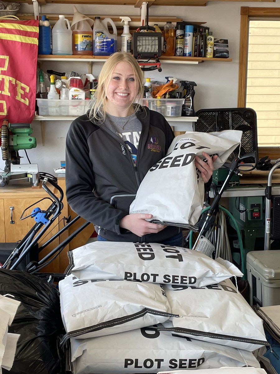 Channel_Neal's tweet image. We finished bagging competitive soybeans for @Kruger_Seeds Plots. Excited to evaluate Kruger’s NEW Class of XtendFlex soybeans. @BayerTraits