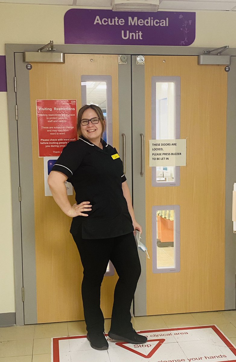 Meet Charli who started today as our Practice Educator for Acute Medicine at EDGH. She will be supporting our nursing staff in AMU and SDEC. She is an amazing asset to our team with a wealth of knowledge and experience to share <a href="/ESHTNHS/">East Sussex Healthcare NHS Trust</a> #acutemedicine <a href="/Charli_Forrest/">Charli Brown</a>