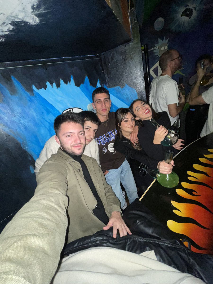 Porque lo tienes to pa mi… tú eres como Graná  
🍻💖🌞✌🏼⭐️🌈