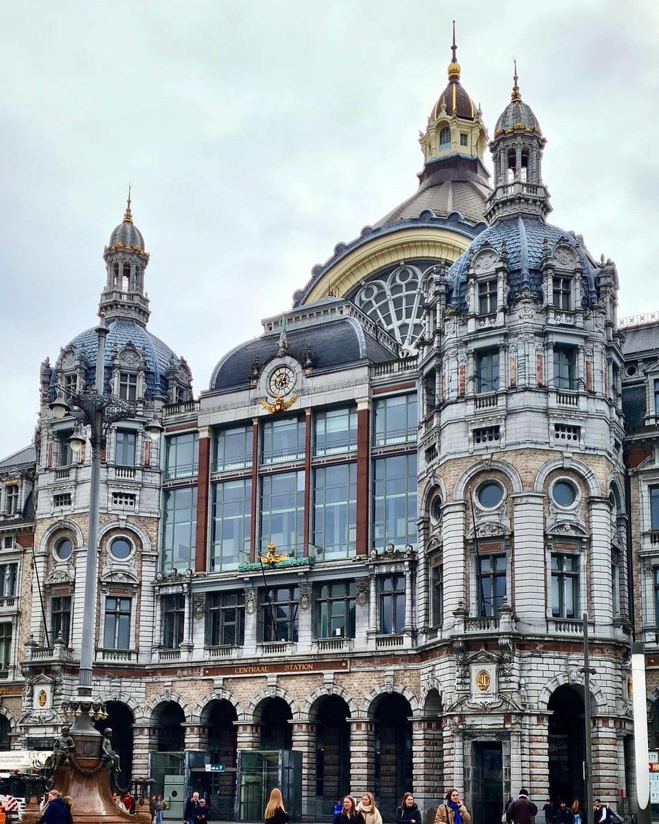 TkerinTrish's tweet photo. If it’s Tuesday, this must be Belgium #travel #YesItsWork #ProcessSafety #FindYourPlatypus #IYKYK https://t.co/1PCluCqR9M