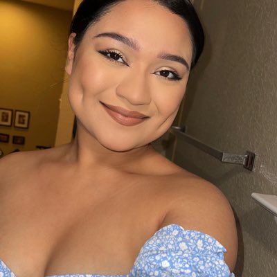gildaamartinez's tweet photo. #NewProfilePic https://t.co/um4XAYuhHZ