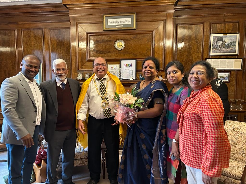 இன்று தமிழ்த்துறை சார்பாக Redbridge Mayor Thiru. Thavathuray Jeyaranjan அவர்களை சந்தித்து ஆதரவு திரட்டப்பட்டது.