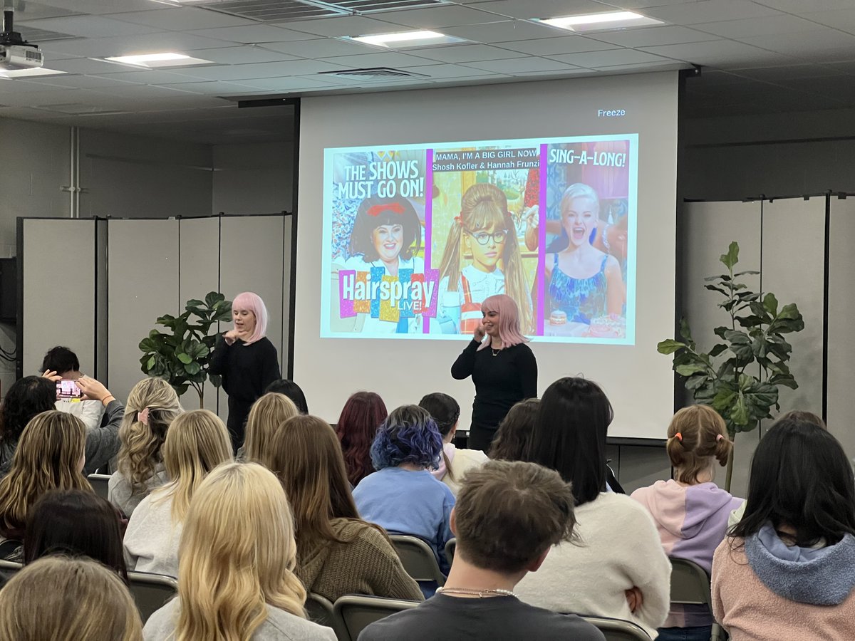 CommackSchools's tweet image. CHS ASL students presenting their final assessments where they interpret songs through sign. 
#CommackHighSchool #AmericanSignLanguage #Song #CommackSchools