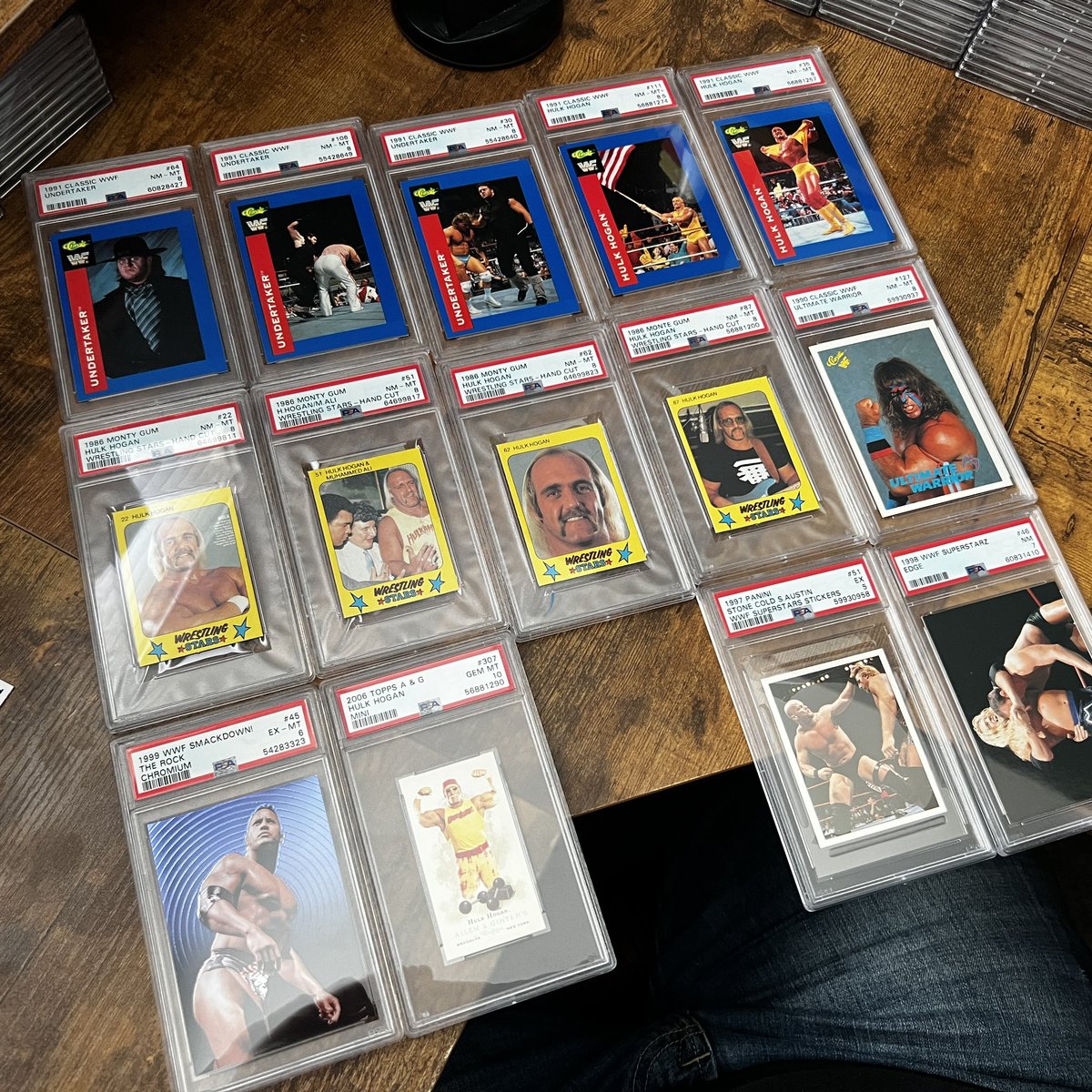 pb609_'s tweet image. Latest arrival from @Wrestlingcardk1, and let it be known that this man knows how to surprise and delight.
Truly legendary.
#StackEmHigh #PSACards