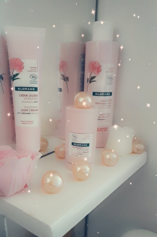 LudiwineH's tweet photo. Nouveautés Klorane: son eau lacté demaquillante, sa crème légère apaisante et son masque en stick à la pivoine, pour les peaux sensibles🌸
#KloranePivoineBIO #Klorane #FeelGoodActGood https://t.co/cDVRrZPyFc