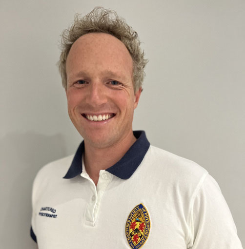 ClinicsHSU's tweet photo. 1/2 @rich_physio  is the #Musculoskeletal &amp; #FirstContactPractice #Physiotherapy Clinical Lead @AECCUniversityC. He heads up a team of four First Contact Practitioners based on campus. He explains the First Contact Practice service, &amp; how he &amp; our team implement the service https://t.co/qoyCwwZfSR
