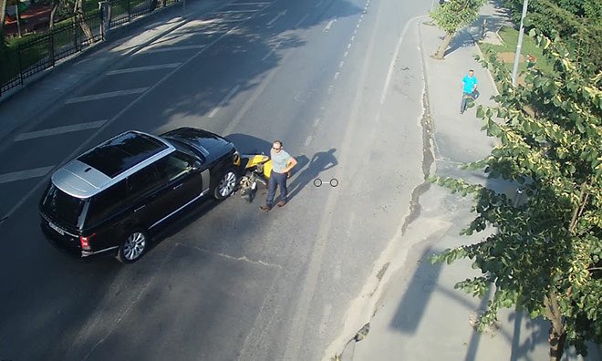 Milletin A’sına koyacağım diyen Mehmet Cengiz, oğlunun motokuryeye çarpıp öldürmesi haberini mahkeme kararıyla sildirtti/sildirtebildi. Oylayacağınız düzen budur.