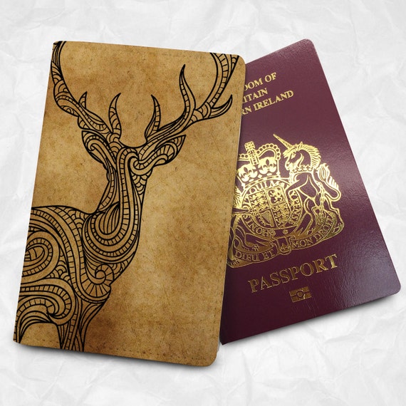 BeeBeeStyleShop's tweet photo. Deer Personalised Custom Name Passport Cover https://t.co/eucdutY8ks #passportholder #passportcover #gift #travel #customised #personalised @etsymktgtool https://t.co/TZwplVKvbo