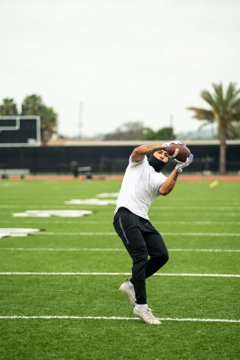 baccendj's tweet photo. Grinding 25/8 Itโs All I Know ๐ซฃ
#AlmostThatTime https://t.co/0nTqfbAd3A