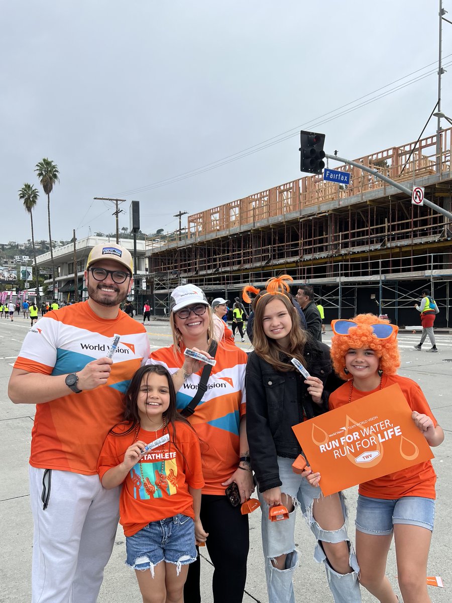 LorissasKitchen's tweet photo. After running a marathon, beef sticks are all you need! 😋 We had a blast handing out our Original Mini Sticks at the LA Marathon on Sunday. Congrats to all the runners! 👏 https://t.co/HSNrm7qzzl