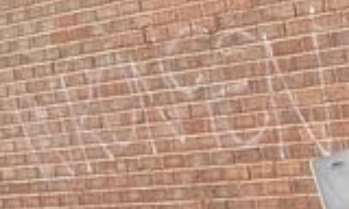 crookface's tweet photo. @NuneatonNews Are these social housing need a bit more background to the story ๐ค #Wrongen https://t.co/FOcm0jtE0z