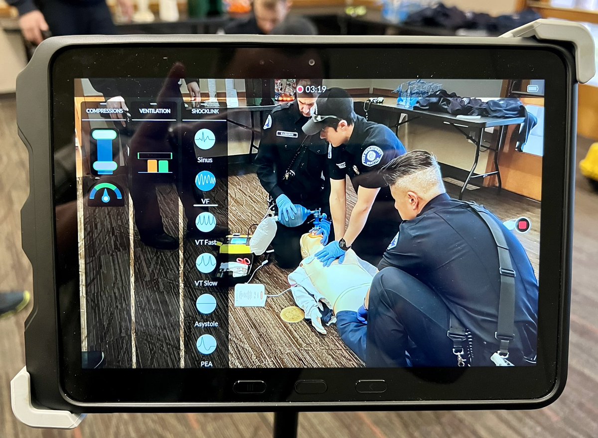 bigGermanMike's tweet image. Always awesome to see @SeattleFire perform #HPCPR at the @Resus_Academy