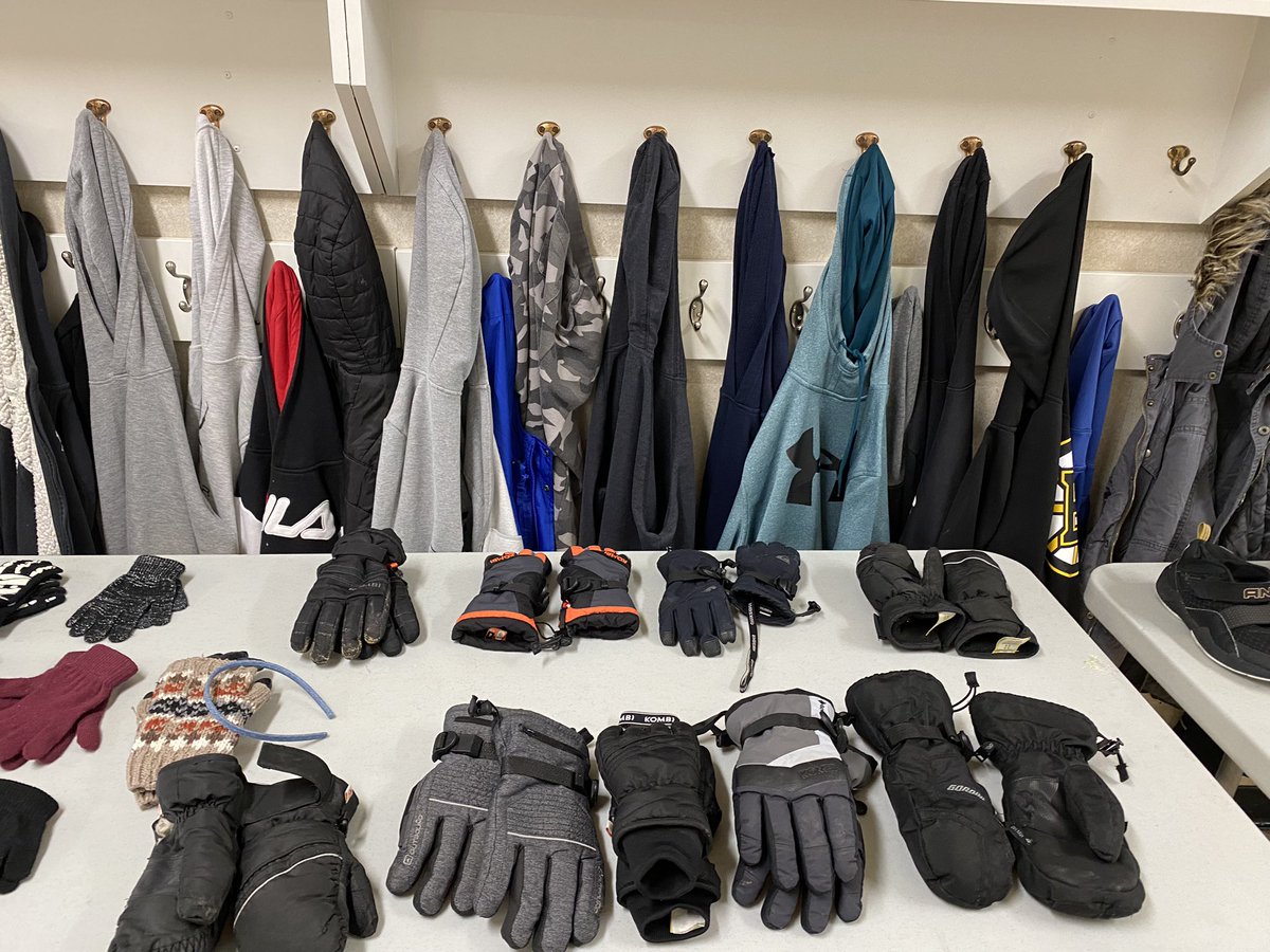 Wes Hosford School tweet media