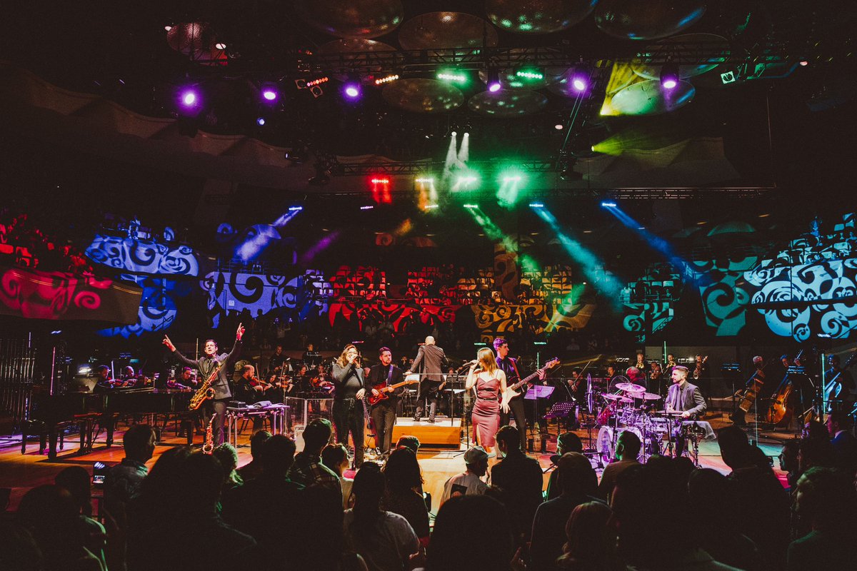 BIG GIGANTIC tweet media