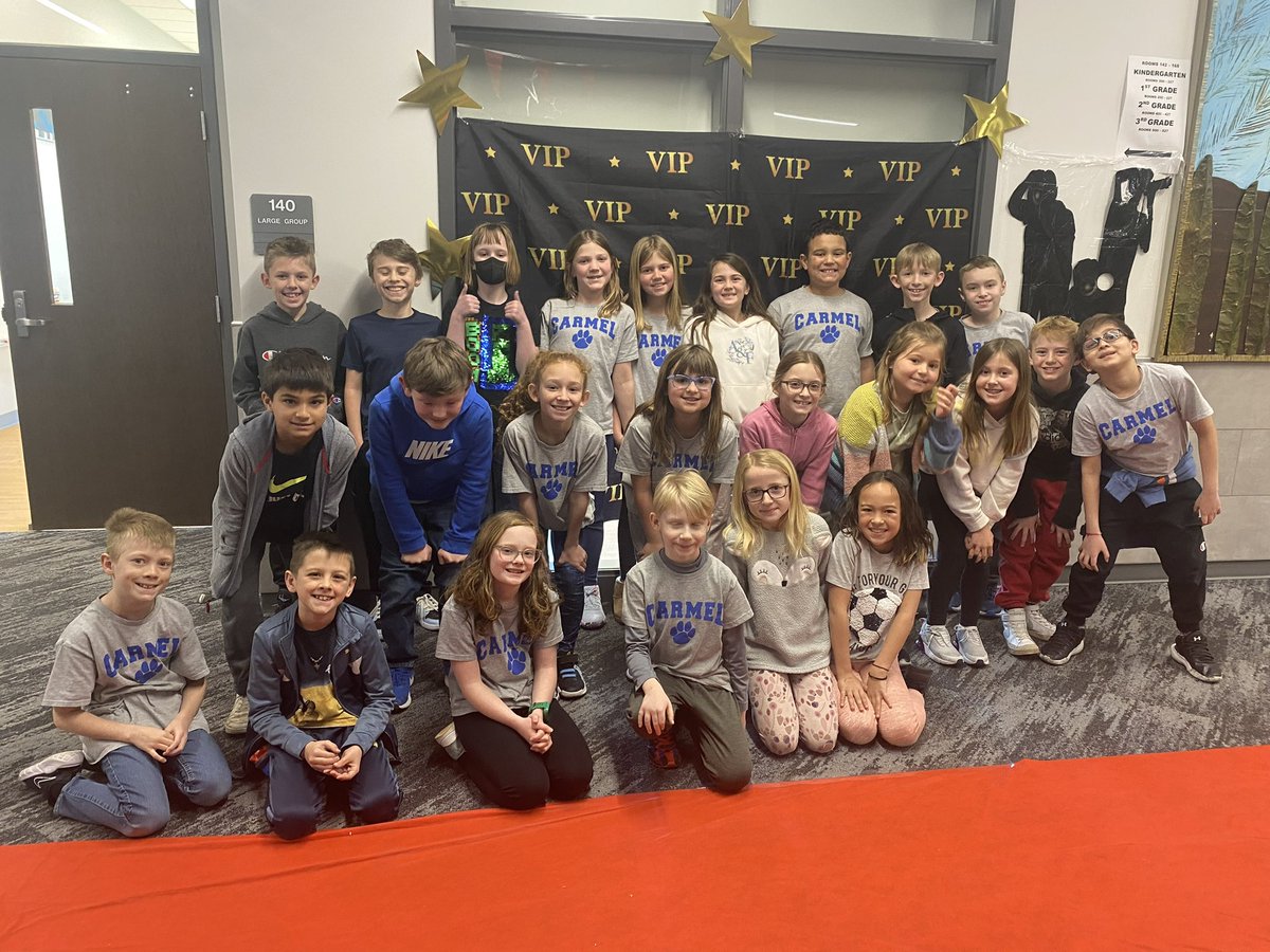 Holly Adams tweet media