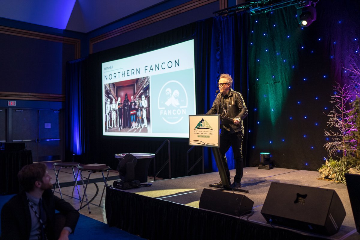 normcoyne's tweet photo. We all have our own way of accepting awards...
#tiabc #bctourismawards #northernfancon #remarkableexperience #bctourism #tourism https://t.co/oPqUEypRfx