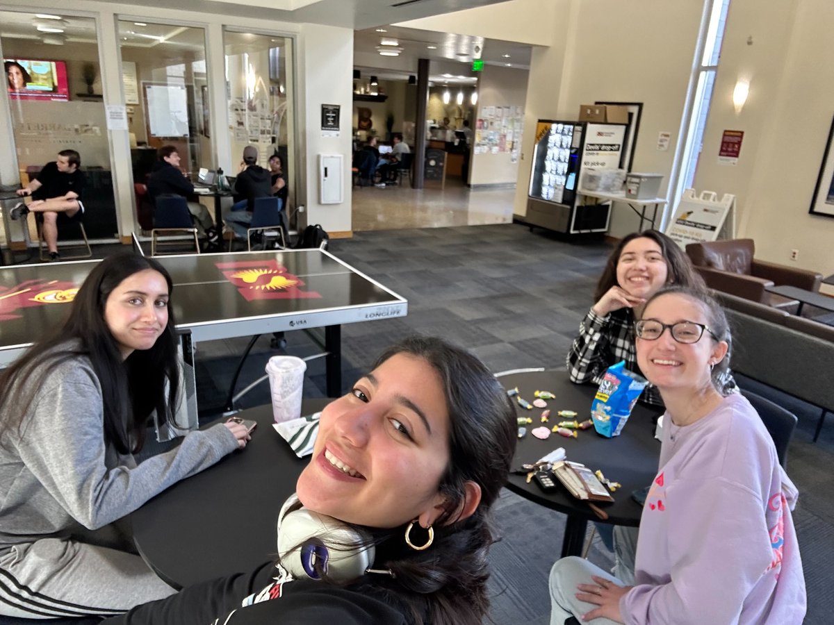 asu_usp's tweet photo. This Spring semester, 12 students across 5 residential communities engaged their peers on a number of sustainability topics through engagement methods such as tabling, documentary nights, thrift exchanges, and more! #GreeningASU #ASU #Sustainability #ASUSustainability #EcoReps https://t.co/o84HBxAgif