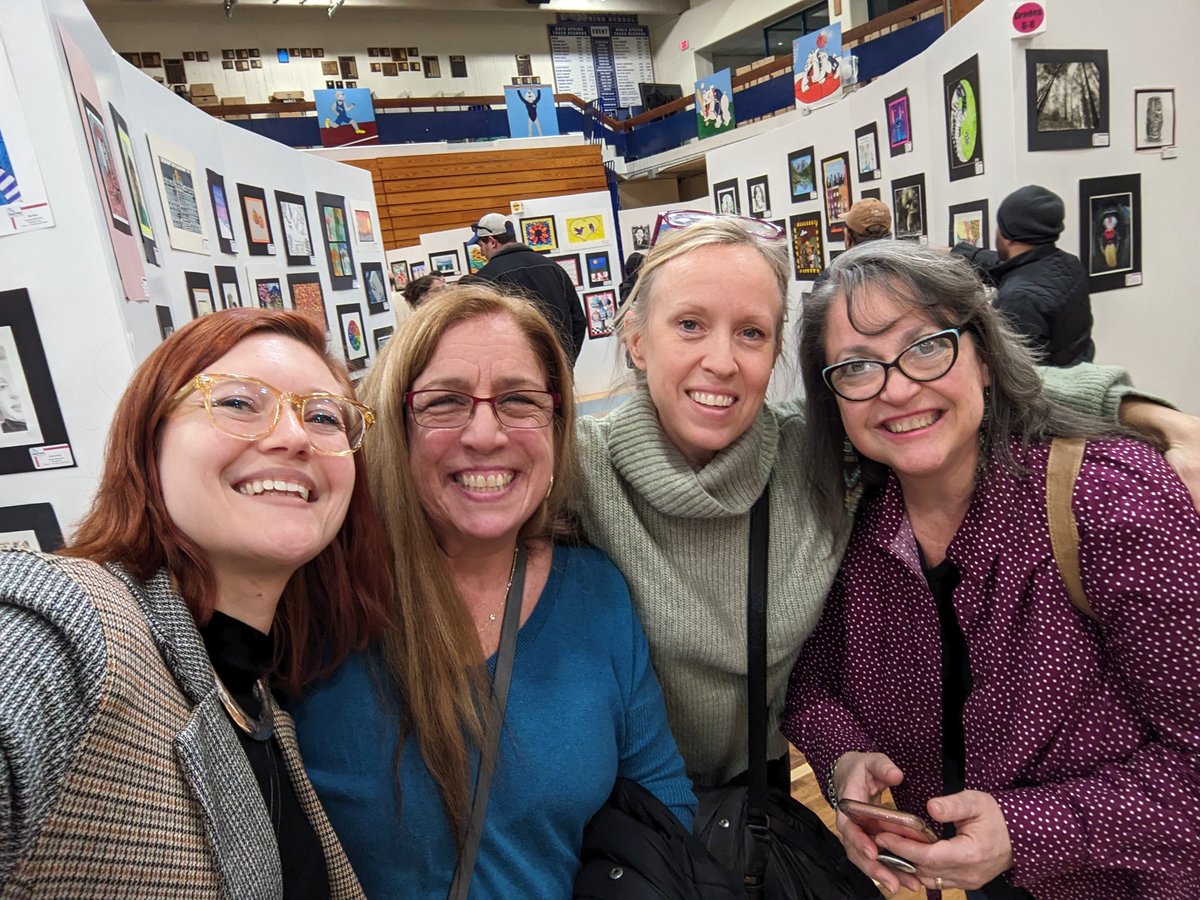 Sarah St.John (@art_by_ssj) on Twitter photo Awesome art teacher moment: celebrating your amazing student artists with your former amazing <a href="/MalverneUFSD/">Malverne UFSD</a> art teachers who inspired you! ππ§‘ <a href="/WestburyWHS/">Westbury High School</a> <a href="/onewestbury/">Westbury Union Free School District</a> ππ Awesome art teacher moment: celebrating your amazing student artists with your former amazing <a href="/MalverneUFSD/">Malverne UFSD</a> art teachers who inspired you! ππ§‘ <a href="/WestburyWHS/">Westbury High School</a> <a href="/onewestbury/">Westbury Union Free School District</a> ππ