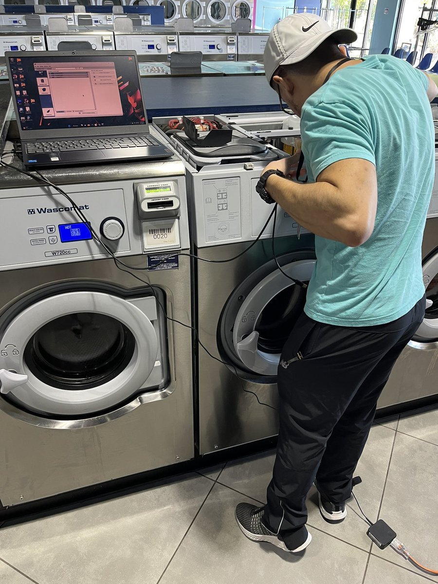 @DowntownSchem <a href="/tripleoss/">Whitey</a> Managers learning how to use duct tape and gorilla glue…