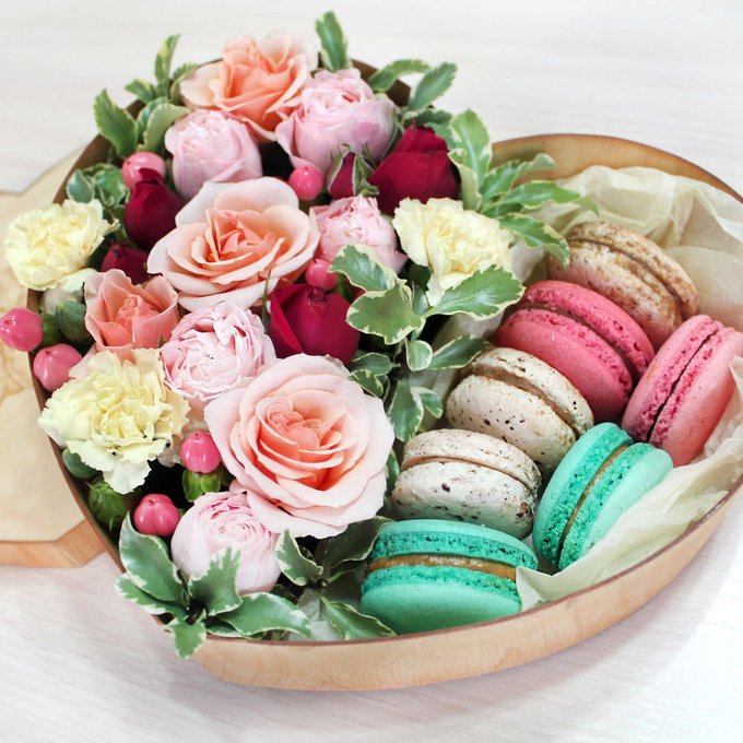 ruben_corella's tweet photo. #FelizMartesATodos y todas #llepolies #roses #golosas #Greatmoments #felizdia #tuesdayroses #roseslover #sweets #cookies #pastitas #gorgeous #GoodVibes #tasty https://t.co/Tk0sGRlHxz