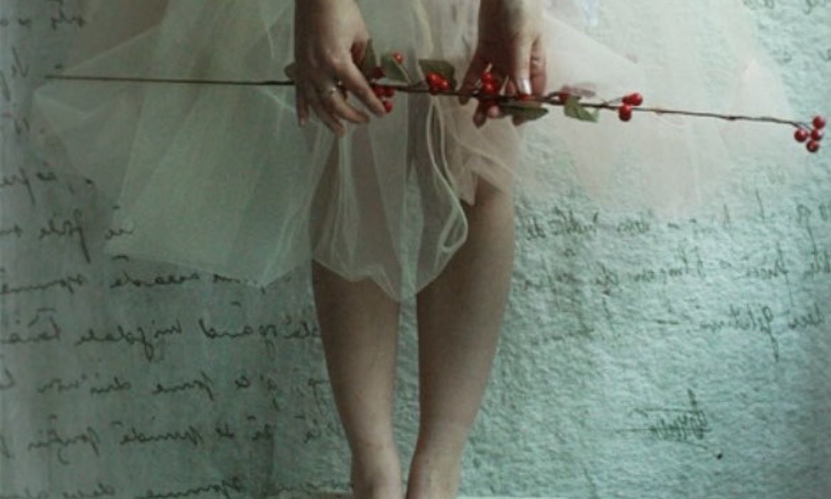 JwPrebich's tweet photo. #springintopoetry
today we frolic
lovestruck poets
seduced
amongst
budding virgin trees
writing nothing
into beautiful everything
for there
is where we dance
happy vernal equinox ๐ฑ https://t.co/askcqBhi0o