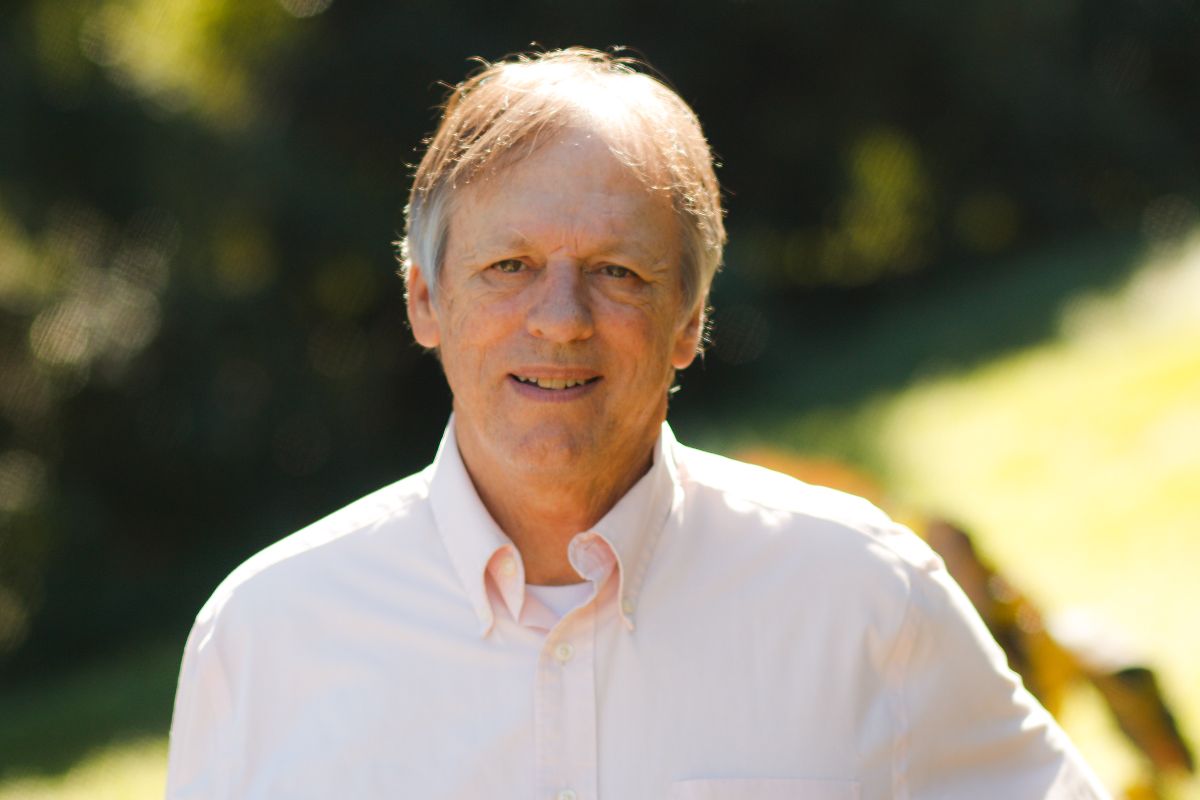 Award-winning author Frye Gaillard will serve as keynote speaker for the 2023 Annual Meeting Awards Banquet on Friday, April 14. He will discuss his new book, "The Southernization of America: A Story of Democracy in the Balance." - mailchi.mp/505c9e70dc50/p…