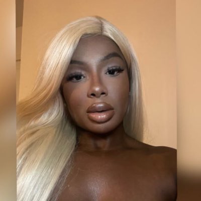 ivorianbaddie🇨🇮 #BLM tweet media