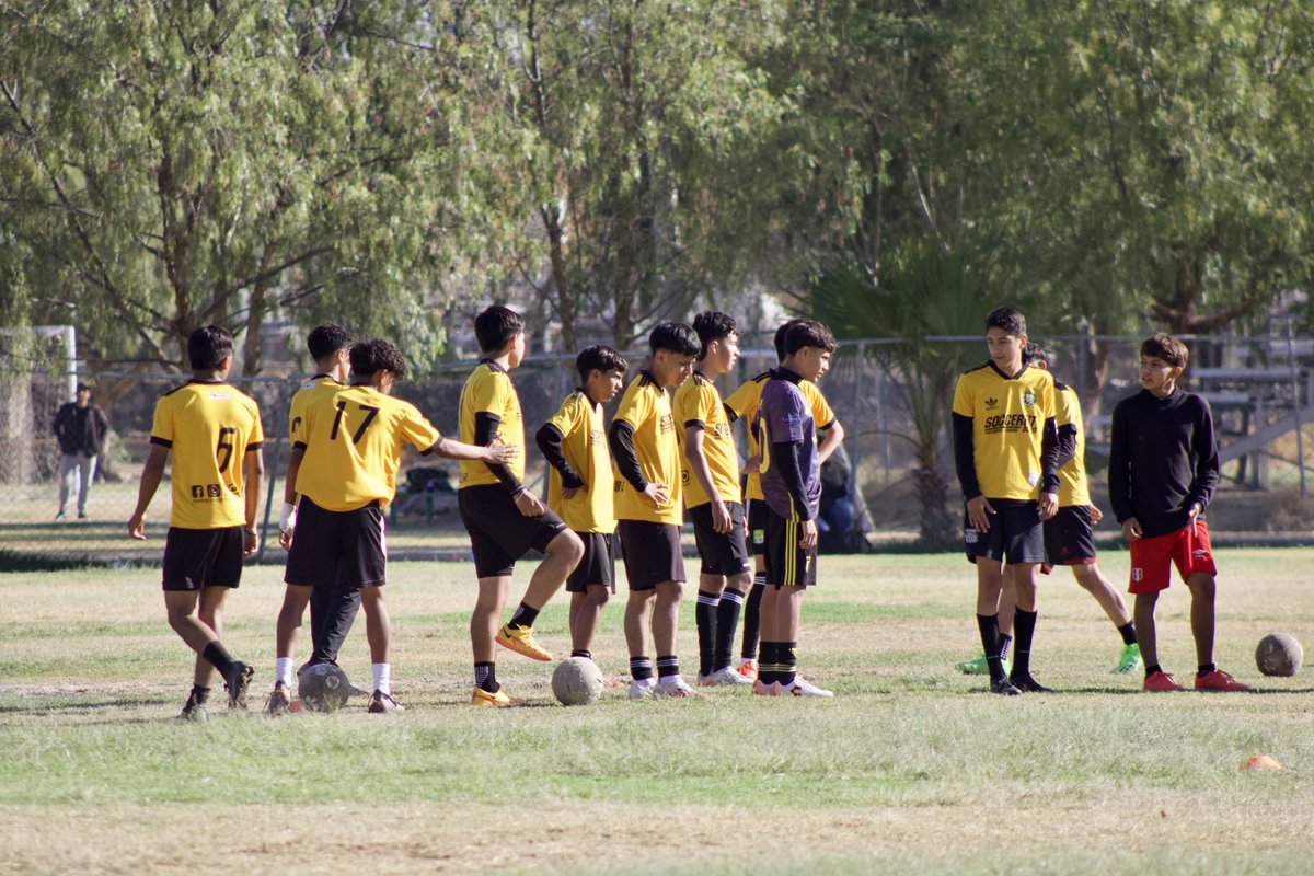 soccerfit8020's tweet image. #soccerFit8020 #LeonGto #funcionalTraining