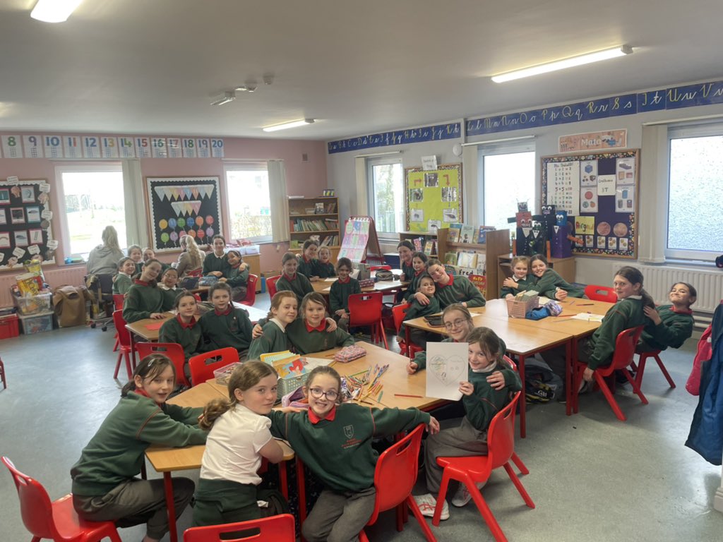 Rang Niamh tweet media