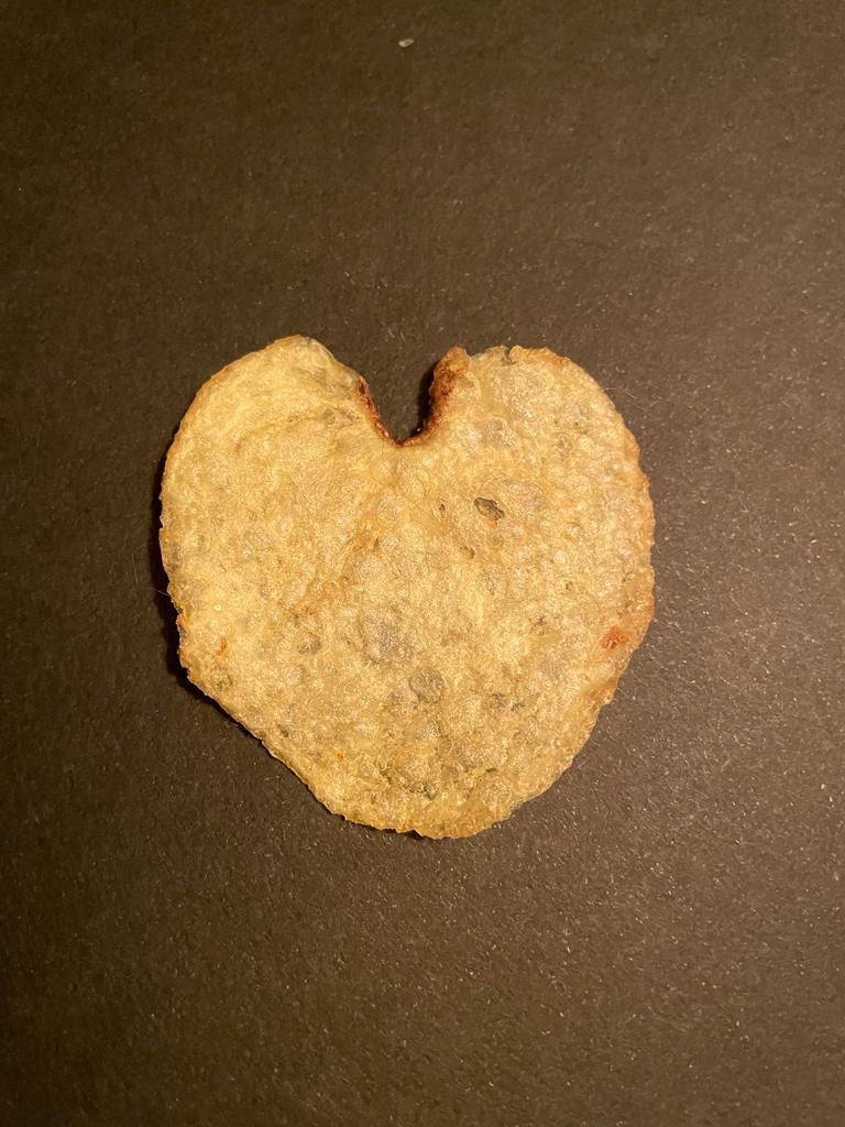 IAmTheMuff's tweet photo. @walkers_crisps  yum! #lovefromwalkers ❤️ https://t.co/UjH7vzVTI5