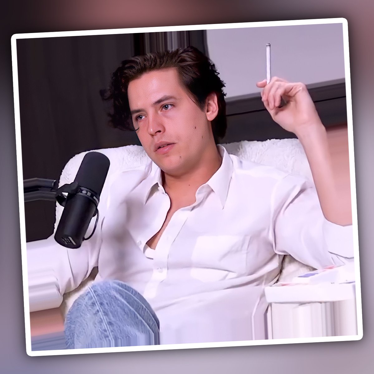 spillqualitea's tweet photo. The results are in for the Internet’s favorite Sprouse twin... Spoiler alert: It definitely isn’t Cole and it’s not hard to see why.

🧵
1/7 https://t.co/YrsXOoYZwB