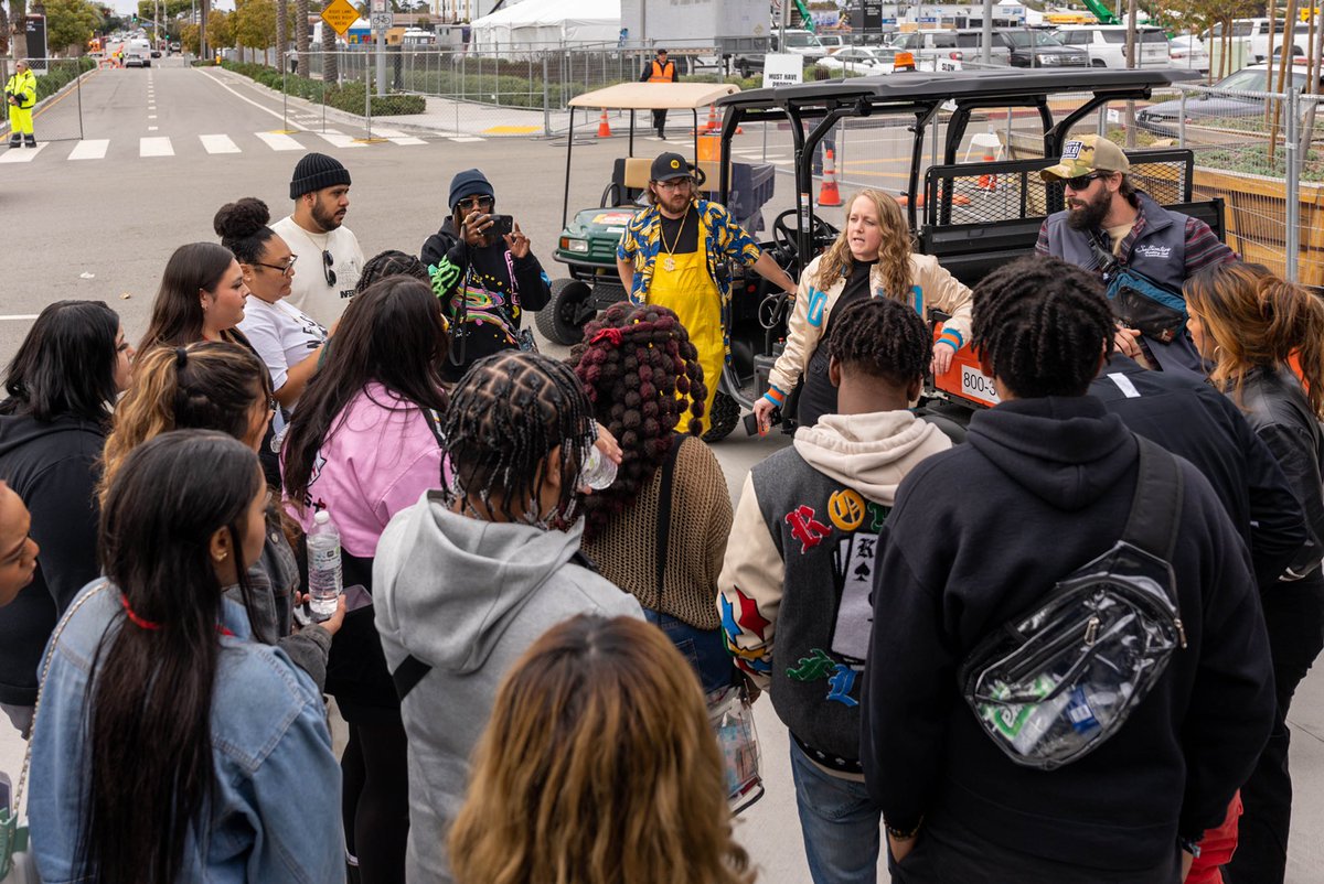 liveaccelerator's tweet photo. More photos from our field trip to Rolling Loud! Shoutout to @RollingLoud staff for giving us a tour and showing us how everything operates behind the scenes 🤍 https://t.co/u5DYJMsrin