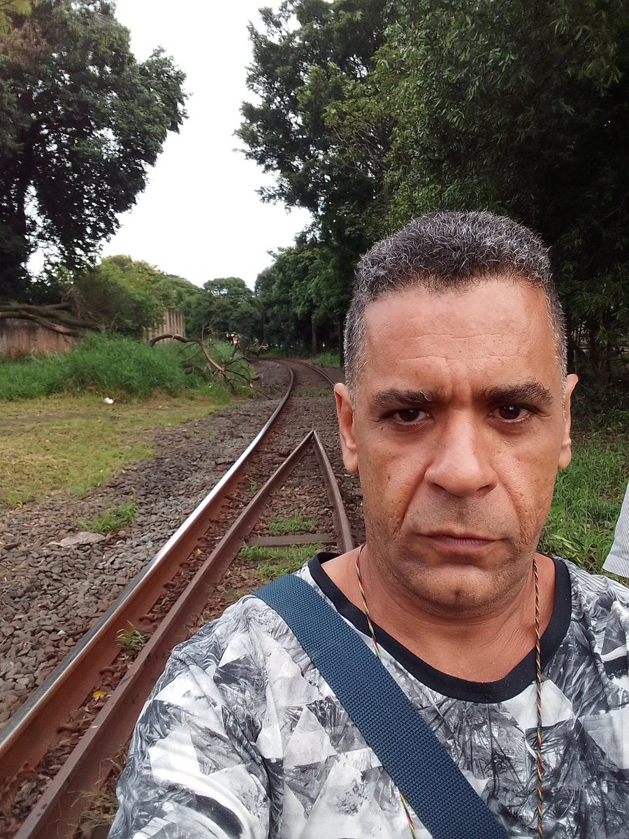 randolphsecond1's tweet image. Não perca o trilho da História. #bolsonaronacadeia