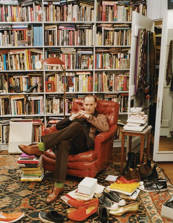 distractedfilm's tweet photo. ARMCHAIR-FILMMAKERS-IN-LIBRARIES:

John Waters. https://t.co/8EkZxAlUr4