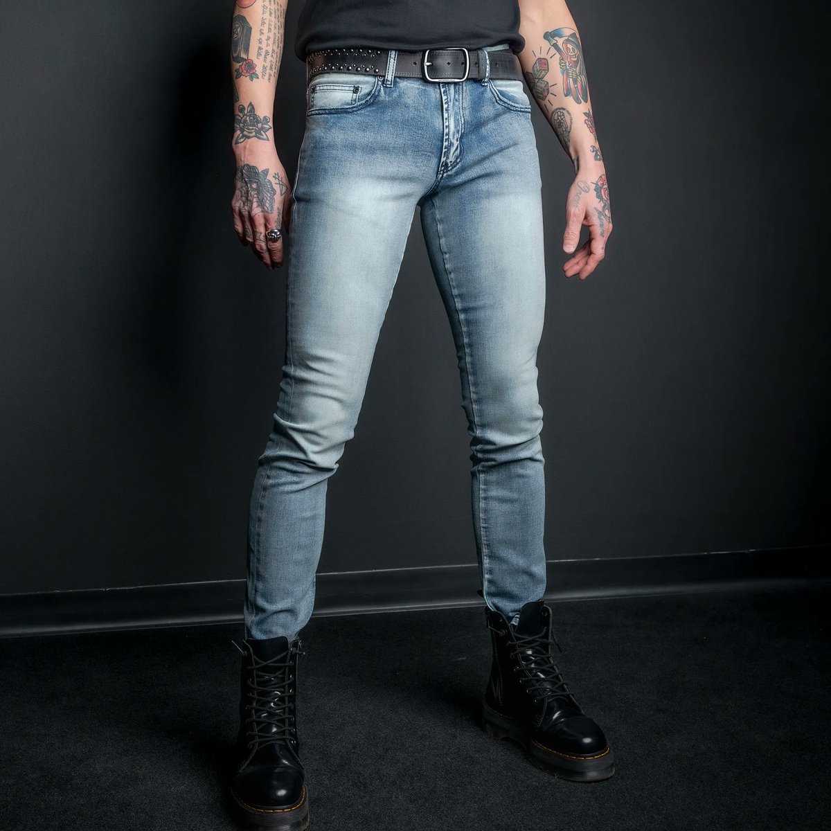 wornstar's tweet photo. Essentials and All Access CLASSIC BLUE denim NOW IN STOCK!
https://t.co/6UaNNrUOYZ
#wornstar #wornstarclothing #rocknrolldenim #classicblue #essentials #allaccess #streetstyle #stagewear #wornintowearout #livelifeloud https://t.co/kxV8rfzESP